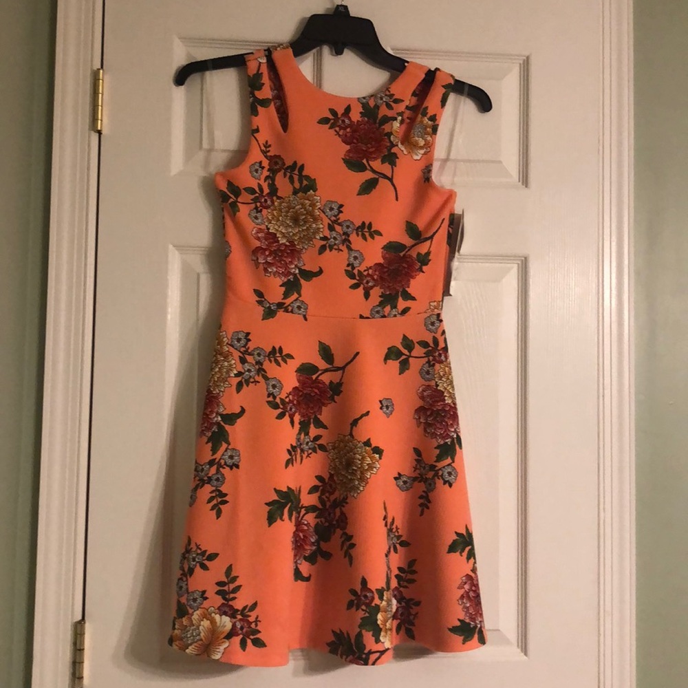 Size M junior girls A line dress